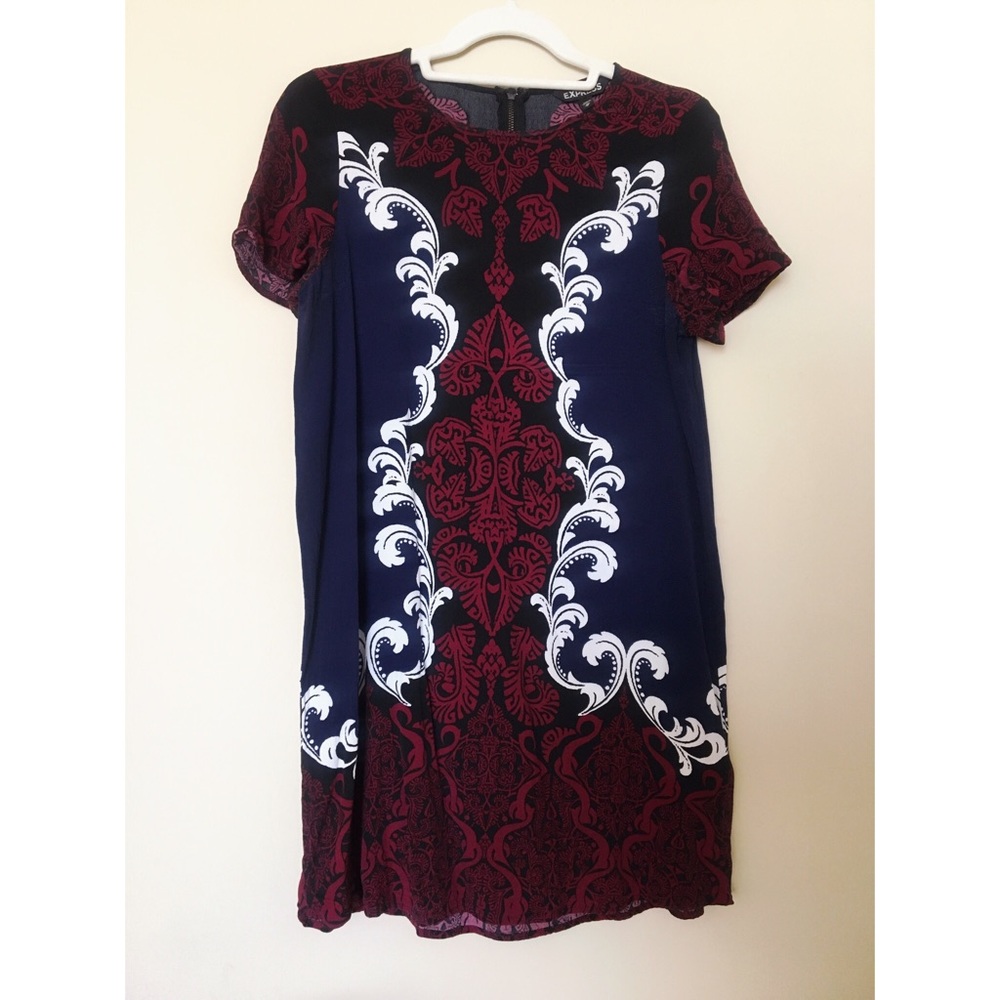 ☀️ Express Patterned T-Shirt Dress | Size XS